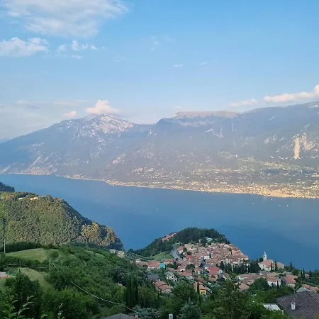 Private In Tremosine *